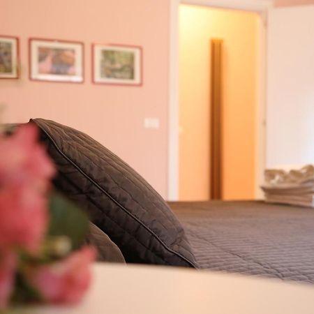 B&B Rosa Cosenza Bagian luar foto