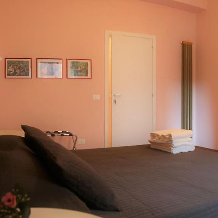 B&B Rosa Cosenza Bagian luar foto