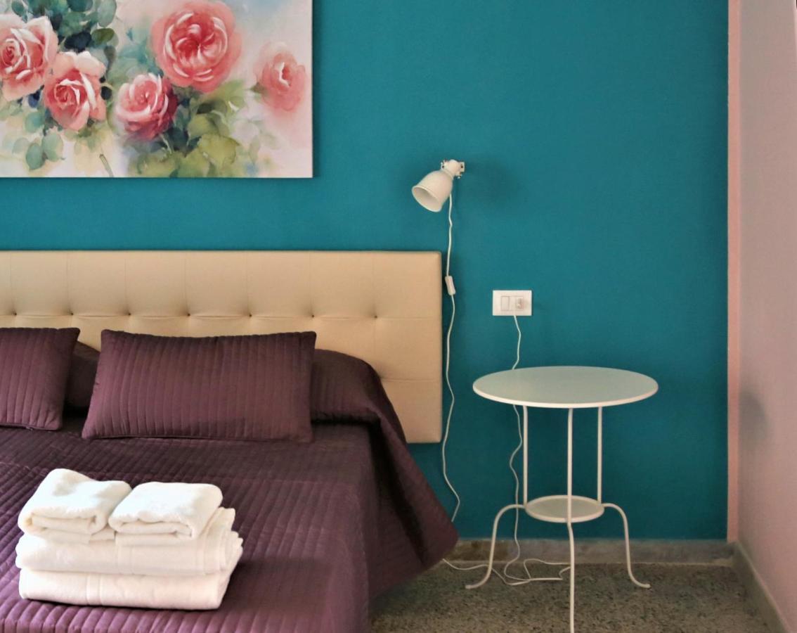 B&B Rosa Cosenza Bagian luar foto