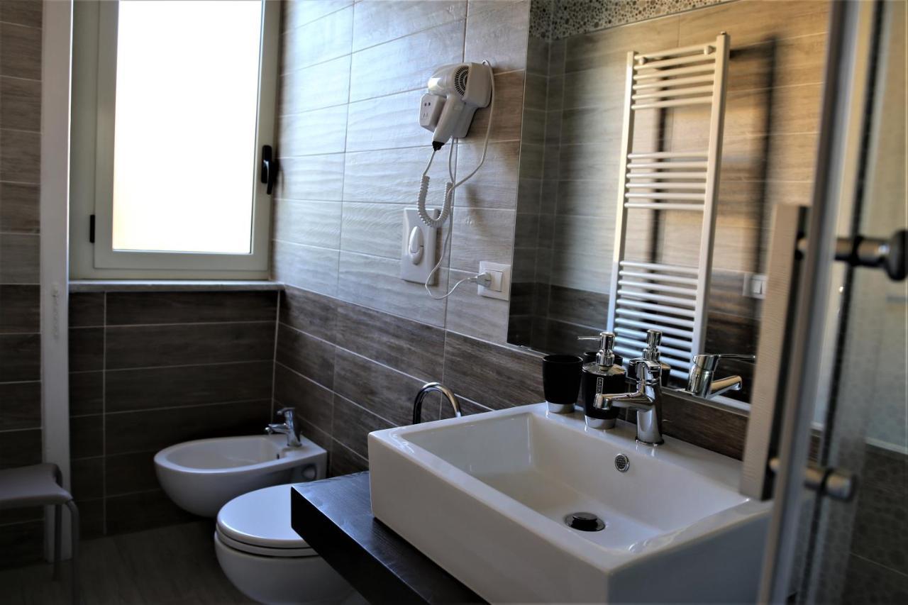 B&B Rosa Cosenza Bagian luar foto