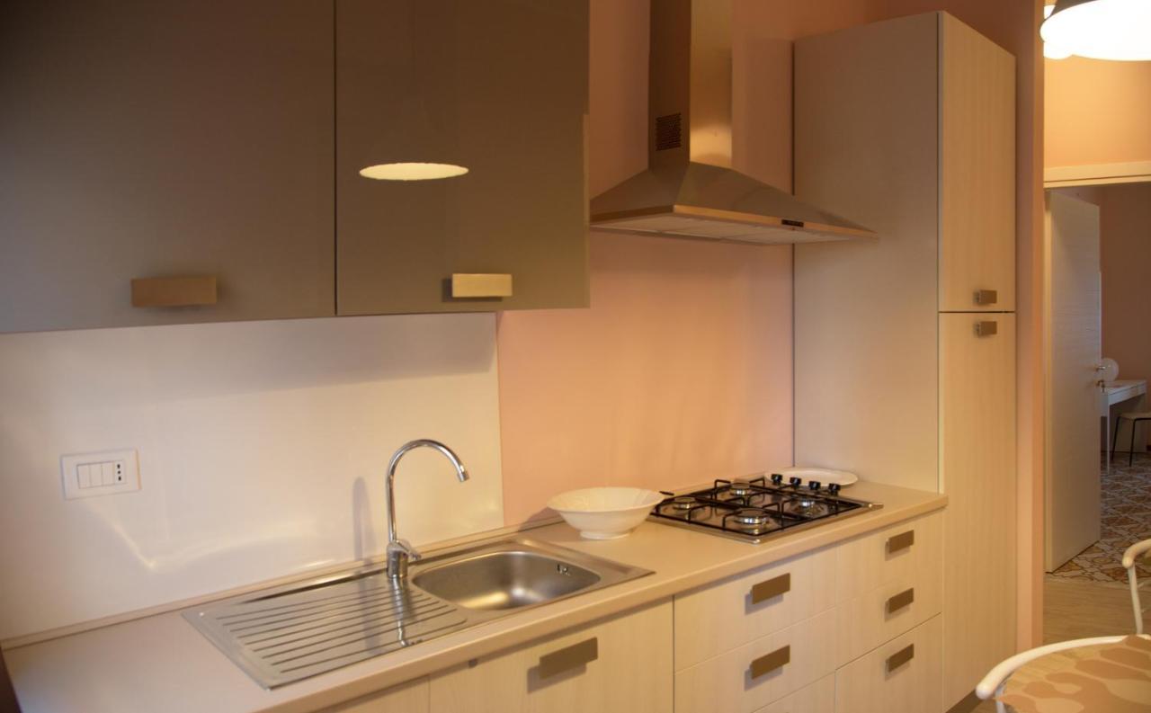 B&B Rosa Cosenza Bagian luar foto