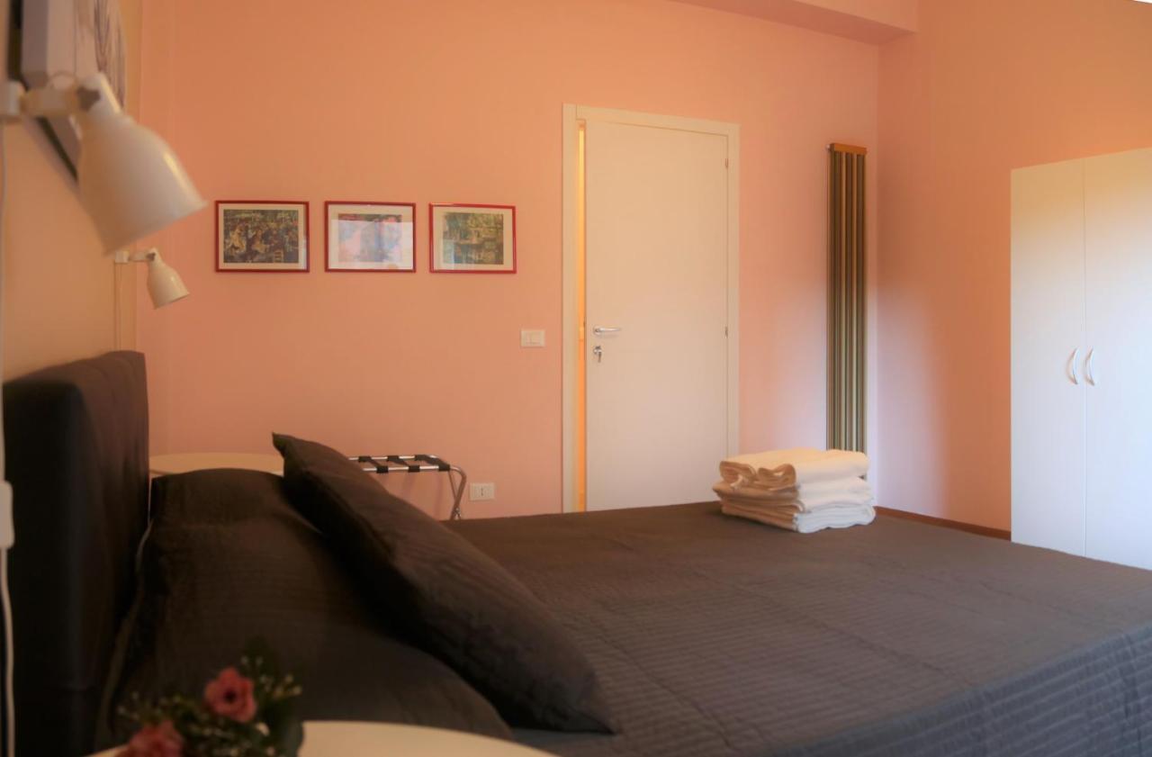B&B Rosa Cosenza Bagian luar foto