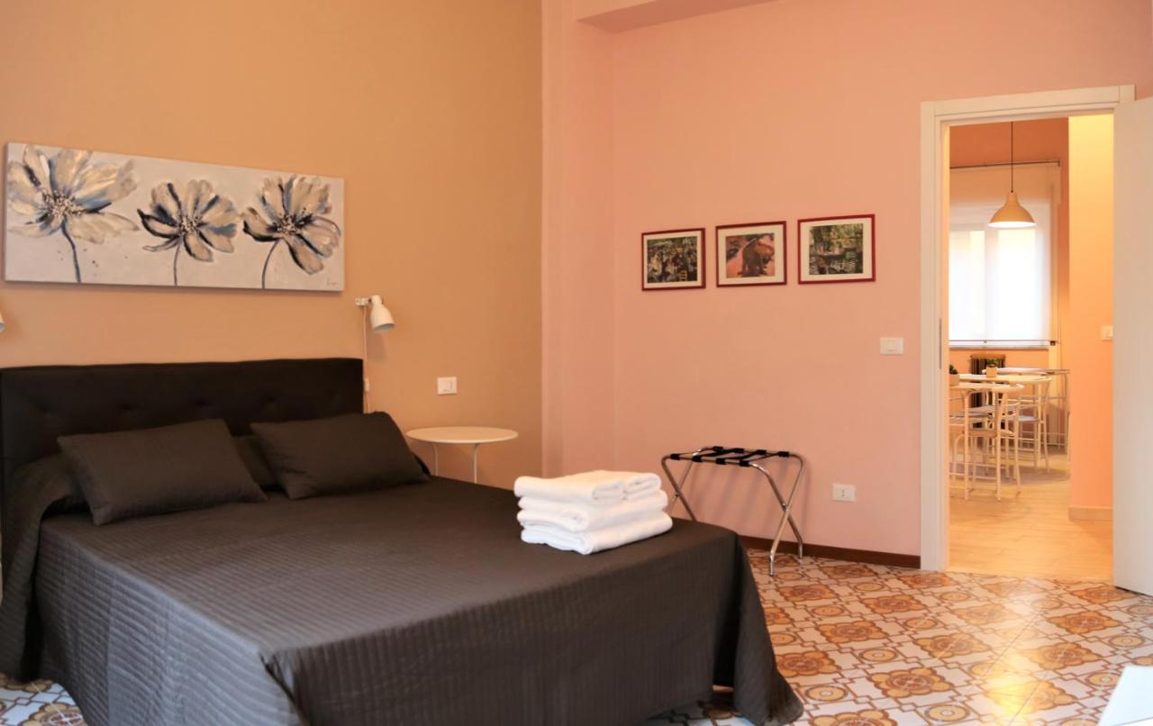 B&B Rosa Cosenza Bagian luar foto